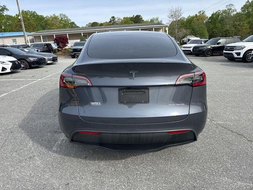 2023 Tesla Model Y Long Range Dual Motor All-Wheel Drive