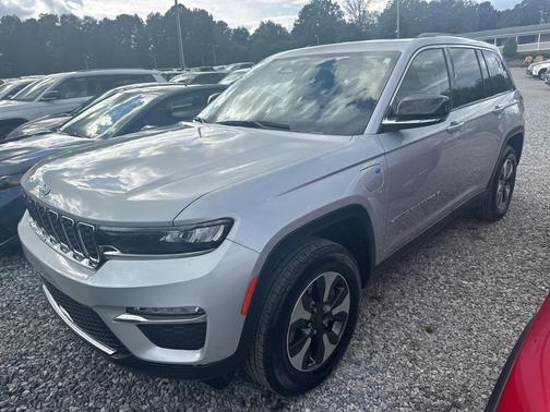 2023 Jeep Grand Cherokee 4xe Base