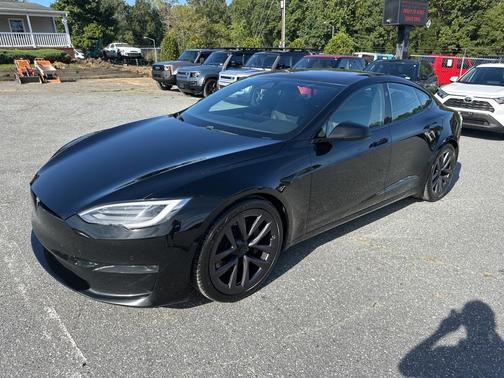 2021 Tesla Model S Plaid