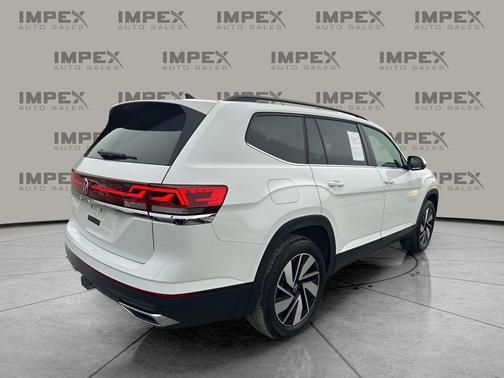 2025 Volkswagen Atlas 2.0T SE w/Technology