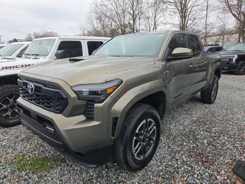 2025 Toyota Tacoma TRD Sport