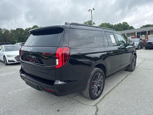 AGATE BLACK METALLIC 2025 Ford Expedition Max Platinum