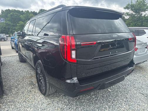 AGATE BLACK METALLIC 2025 Ford Expedition Max Platinum