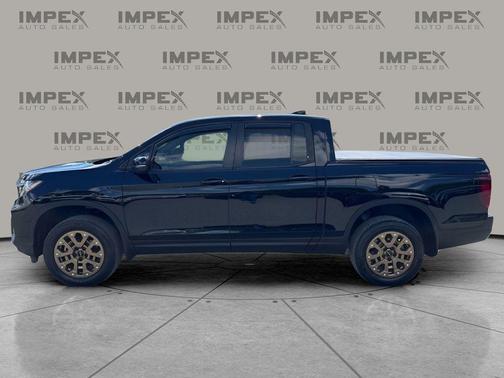 Crystal Black Pearl 2023 Honda Ridgeline RTL