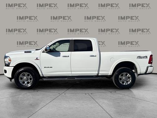 2022 RAM 2500 Laramie Crew Cab 4x4 6'4' Box