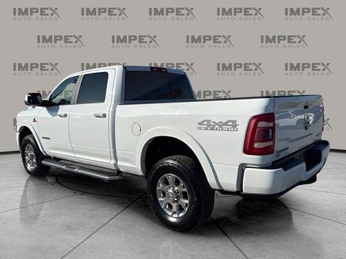 2022 RAM 2500 Laramie Crew Cab 4x4 6'4' Box