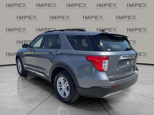 CARBONIZED GRAY METALLIC 2021 Ford Explorer XLT