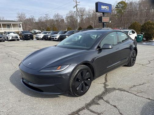 2024 Tesla Model 3 Long Range