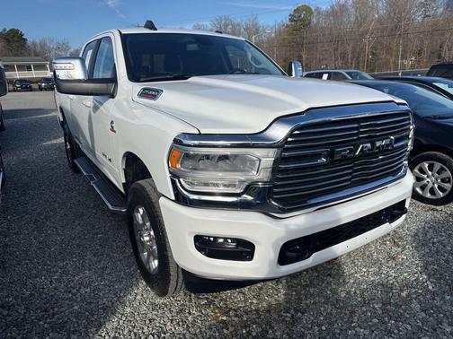 2024 RAM 2500 Laramie Crew Cab 4x4 6'4' Box