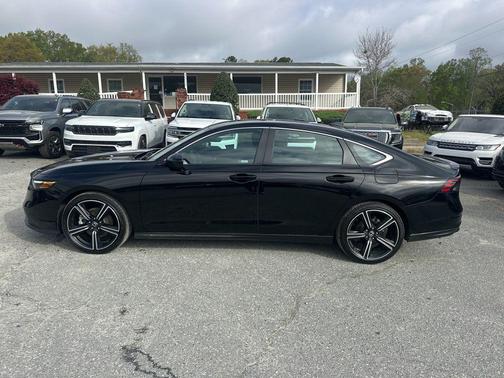 Crystal Black Pearl 2025 Honda Accord Hybrid Sport