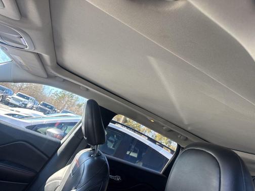 2019 Jeep Cherokee Trailhawk Elite