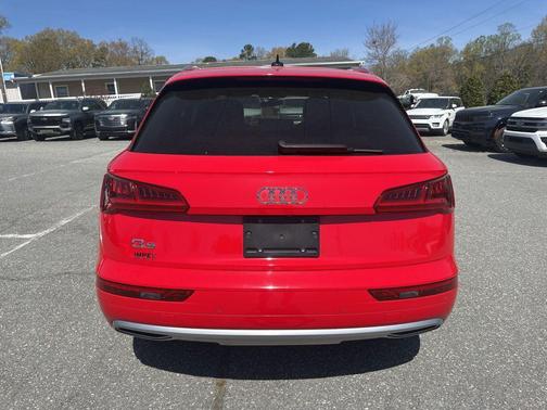 2018 Audi Q5 2.0T Tech Premium