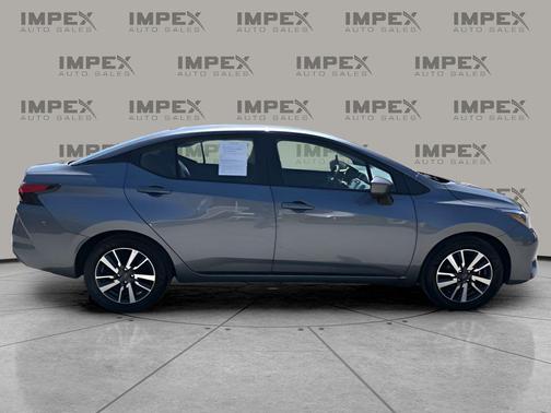 Gun Metallic 2025 Nissan Versa 1.6 SV