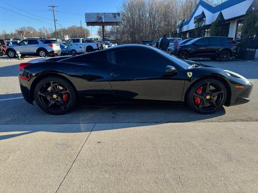 2013 Ferrari 458 Spider Base