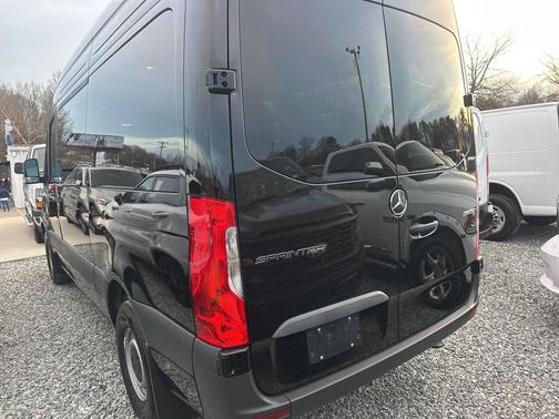 2024 Mercedes-Benz Sprinter 2500 Standard Roof