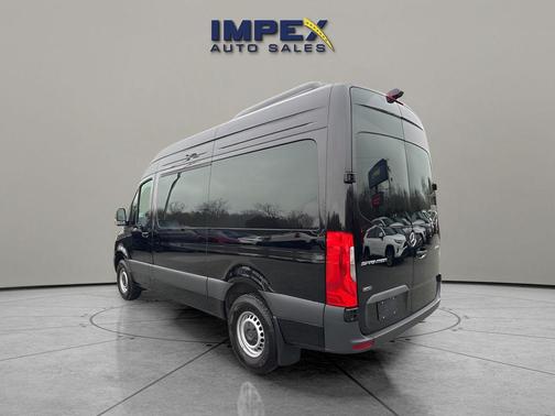2024 Mercedes-Benz Sprinter 2500 Standard Roof
