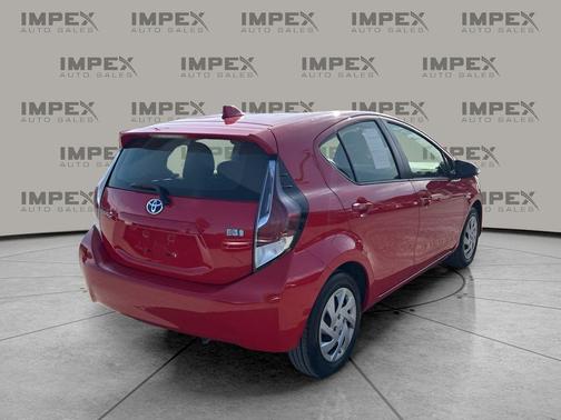 2015 Toyota Prius c Four