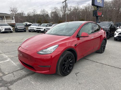 2022 Tesla Model Y Long Range Dual Motor All-Wheel Drive