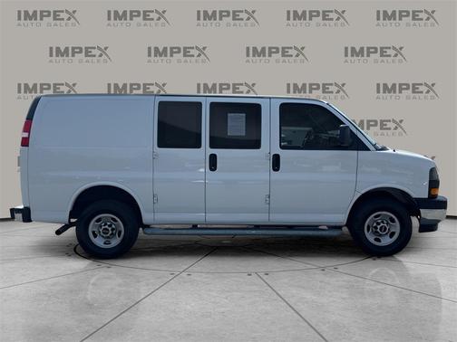 2023 GMC Savana 2500 Work Van