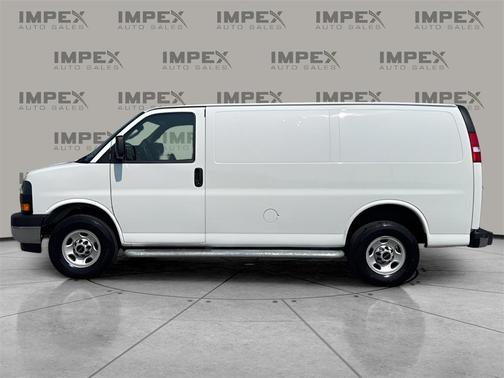 2023 GMC Savana 2500 Work Van