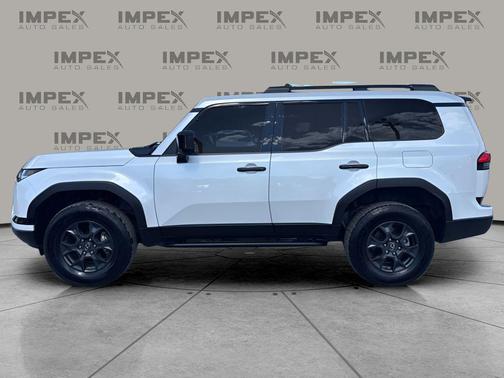 Eminent White Pearl 2024 Lexus GX 550 Overtrail+