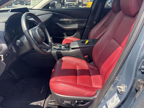 Polymetal Gray Metallic 2024 Mazda CX-30 2.5 S Carbon Edition