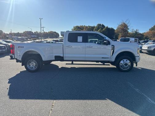 2024 Ford F-450 Platinum