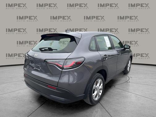 Modern Steel Metallic 2023 Honda HR-V LX