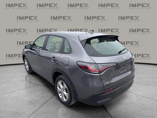 Modern Steel Metallic 2023 Honda HR-V LX