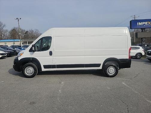 2025 RAM ProMaster 2500 Tradesman