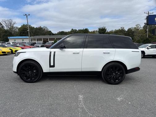 2023 Land Rover Range Rover P400 SE