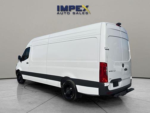 2025 Mercedes-Benz Sprinter 2500 High Roof