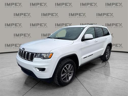 2020 Jeep Grand Cherokee Laredo