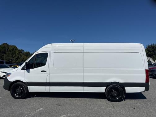 2025 Mercedes-Benz Sprinter 2500 High Roof