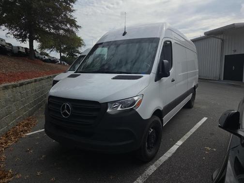 2025 Mercedes-Benz Sprinter 2500 High Roof