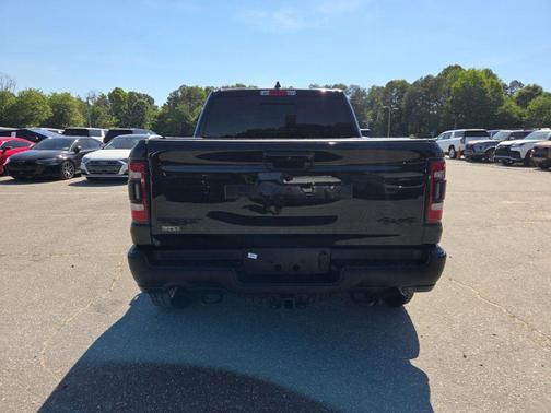 Diamond Black Crystal Pearlcoat 2022 RAM 1500 TRX