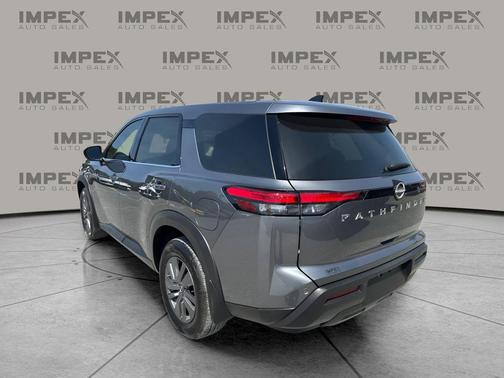 Gun Metallic 2025 Nissan Pathfinder S FWD