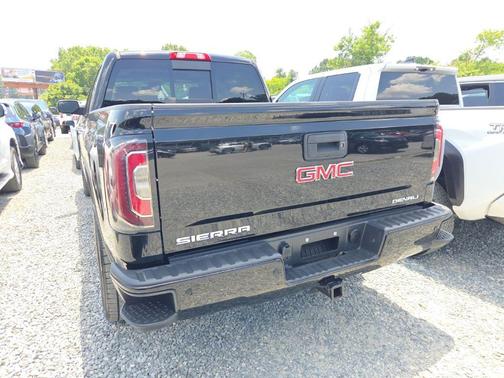 Onyx Black 2018 GMC Sierra 1500 Denali