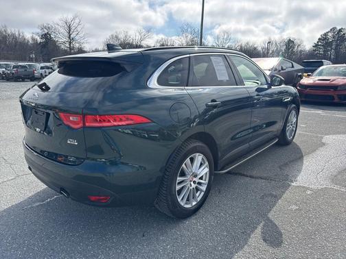 2018 Jaguar F-PACE 25t Prestige