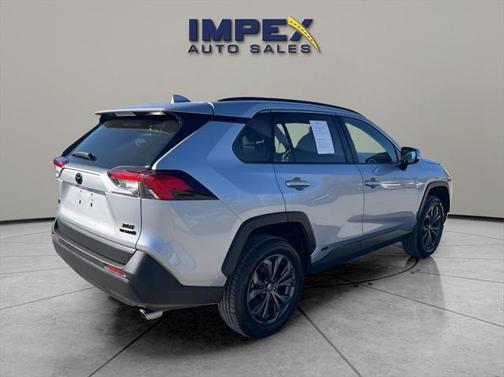 2024 Toyota RAV4 Hybrid XLE Premium