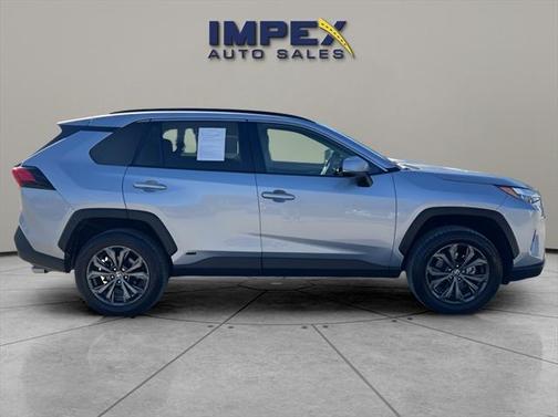 2024 Toyota RAV4 Hybrid XLE Premium