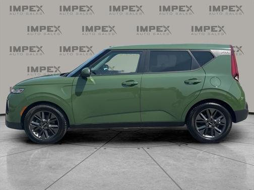2022 Kia Soul EX