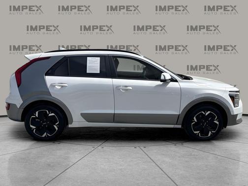 2024 Kia Niro EV Wave