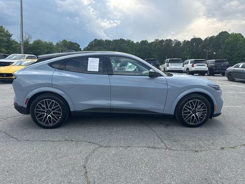 GLACIER GRAY MET TRI-COAT 2026 Ford Mustang Mach-E Premium
