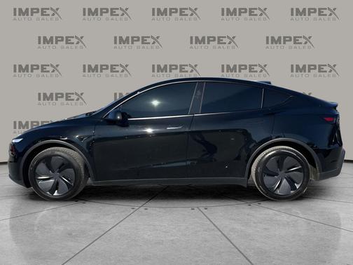 Diamond Black 2026 Tesla Model Y Premium Rear-Wheel Drive