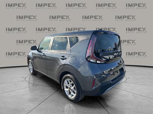 2024 Kia Soul LX