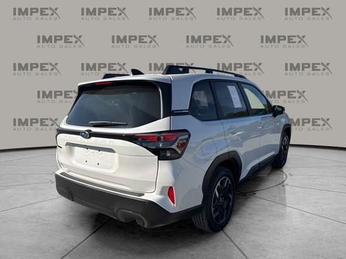 Crystal White Pearl 2025 Subaru Forester Limited