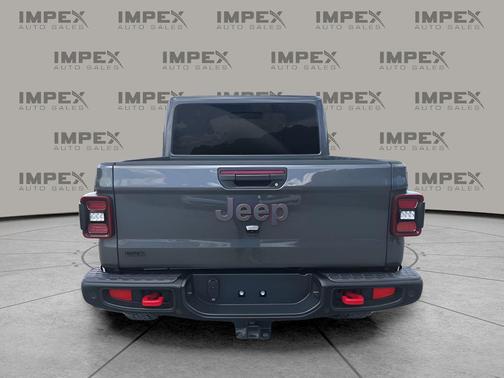 Granite Crystal Metallic Clearcoat 2024 Jeep Gladiator Rubicon