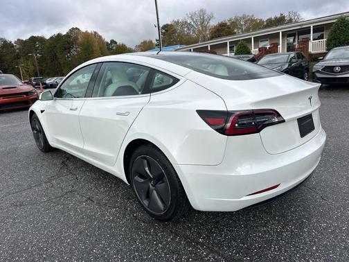 2020 Tesla Model 3 Standard Range Plus