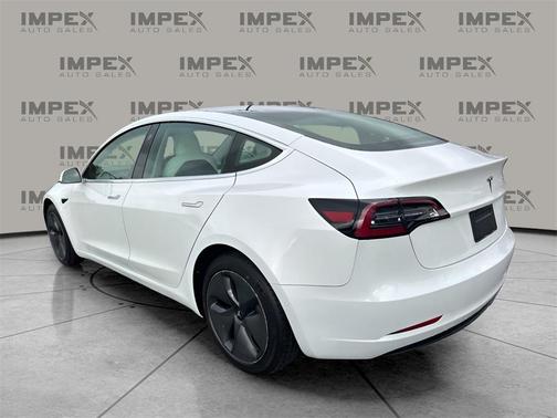 2020 Tesla Model 3 Standard Range Plus